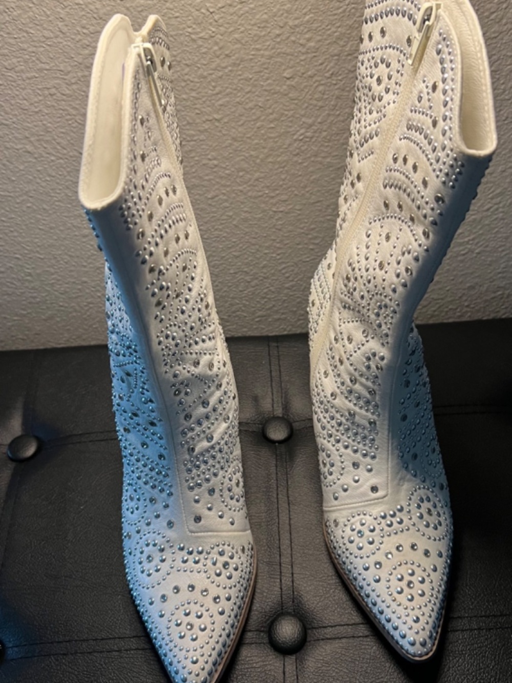 Cow Girl Boots - Picture 10 of 12